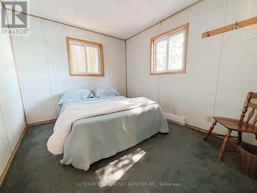 77 Odds Drive, Parry Sound Remote Area, ON - Indoor Photo Showing Bedroom