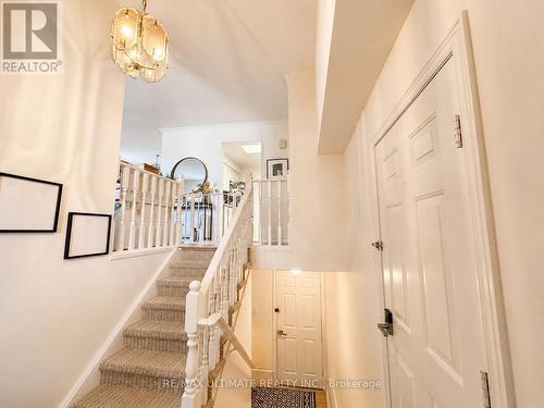 12 Stoney Brook Crescent, St. Catharines, ON - Indoor Photo Showing Other Room