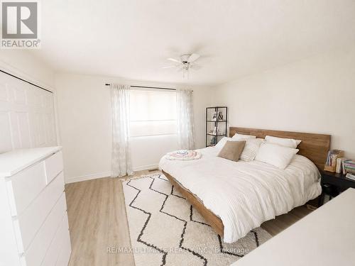 12 Stoney Brook Crescent, St. Catharines, ON - Indoor Photo Showing Bedroom