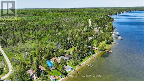 26 Lake Street, Kawartha Lakes (Bexley), ON - Outdoor With Body Of Water With View