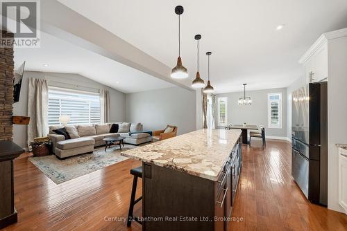 63 Scenic Drive, Belleville (Thurlow Ward), ON - Indoor