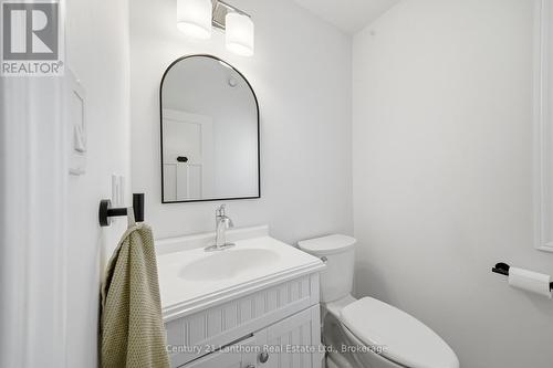 2 Piece Main Floor Bathroom - 63 Scenic Drive, Belleville (Thurlow Ward), ON - Indoor Photo Showing Bathroom