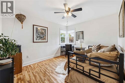 666 Devine Street, Sarnia, ON - Indoor