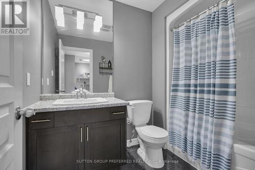 23 - 1924 Cedarhollow Boulevard, London North (North D), ON - Indoor Photo Showing Bathroom