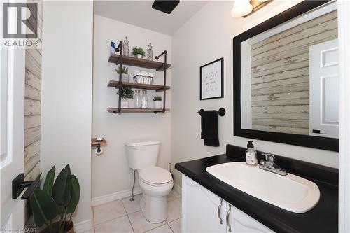 Bathroom - 15 Dales Drive, Drayton, ON - Indoor Photo Showing Bathroom