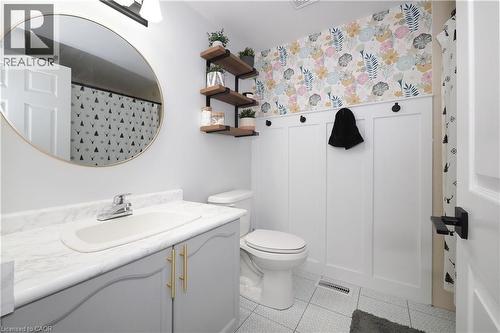 Upstairs Bathroom - 15 Dales Drive, Drayton, ON - Indoor Photo Showing Bathroom