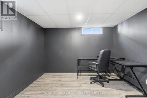 6 Alexander Street, Huron East (Seaforth), ON - Indoor