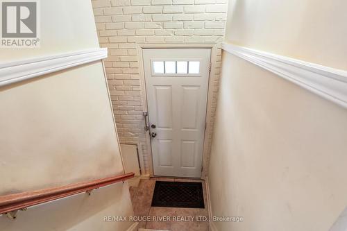 Separate Entrance - 14 Farmbrook Road, Toronto, ON - Indoor Photo Showing Other Room