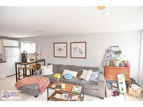 Lower Unit B-1003 Silverdale, Windsor, ON 
