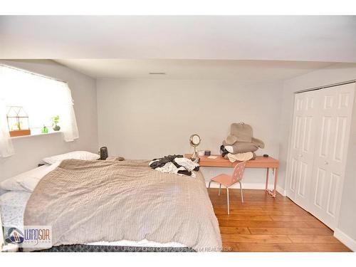 Lower Unit B-1003 Silverdale, Windsor, ON 
