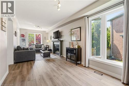 5114 Tree Court, Burlington, ON - Indoor Photo Showing Living Room With Fireplace