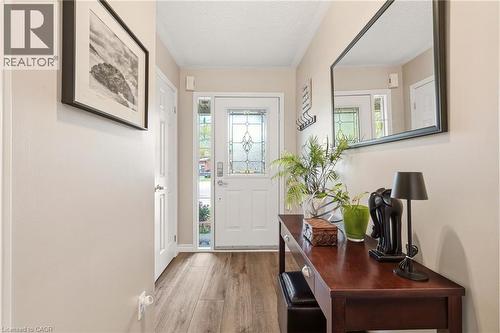 5114 Tree Court, Burlington, ON - Indoor