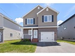 133 Langille DR  Fredericton, NB E3C 0N3
