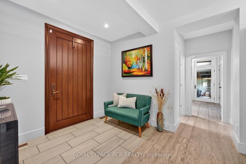 18 Mount Haven Crescent, East Luther Grand Valley, ON - Indoor Photo Showing Other Room
