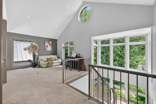 18 Mount Haven Crescent, East Luther Grand Valley, ON - Indoor Photo Showing Other Room