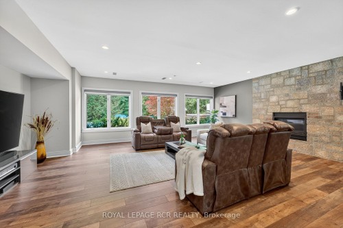 18 Mount Haven Crescent, East Luther Grand Valley, ON - Indoor Photo Showing Living Room With Fireplace