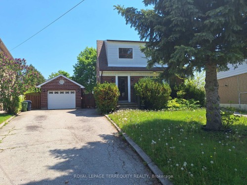 17 Compton Crescent, Toronto, ON - Outdoor
