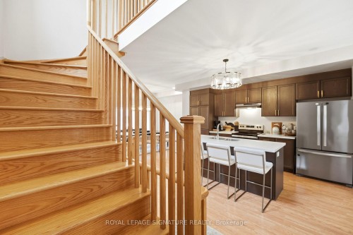 12 Heathrow Lane, Caledon, ON - Indoor Photo Showing Other Room