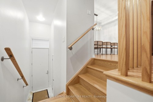 12 Heathrow Lane, Caledon, ON - Indoor Photo Showing Other Room