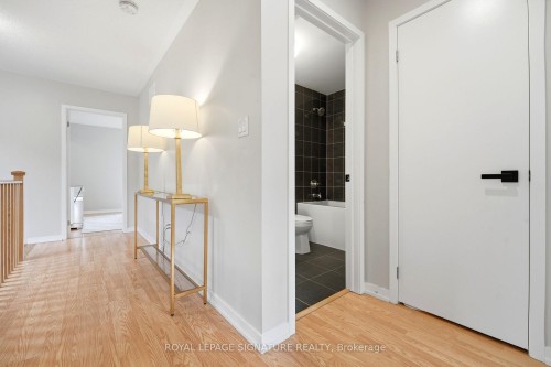 12 Heathrow Lane, Caledon, ON - Indoor Photo Showing Other Room