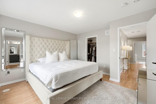 12 Heathrow Lane, Caledon, ON - Indoor Photo Showing Bedroom