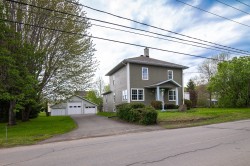 819 Rue Taché Saint-Pascal, QC G0L 3Y0