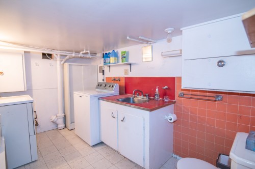 Laundry - 819 Rue Taché, Saint-Pascal, QC 
