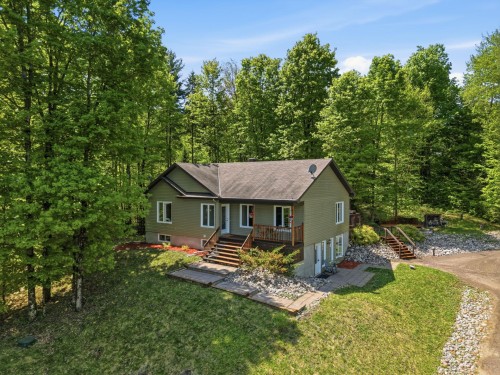 53 Ch. Tenpenny  Val-Des-Monts, QC J8N 0C7