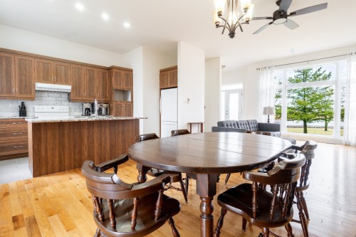 Salle à manger - 721 Rg St-Pierre S., Saint-Constant, QC - Indoor Photo Showing Dining Room