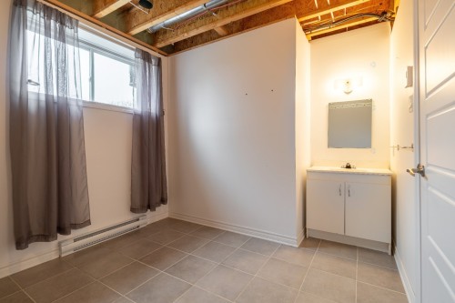 Salle de bains - 721 Rg St-Pierre S., Saint-Constant, QC - Indoor
