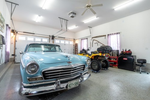 Garage - 721 Rg St-Pierre S., Saint-Constant, QC - Indoor Photo Showing Garage