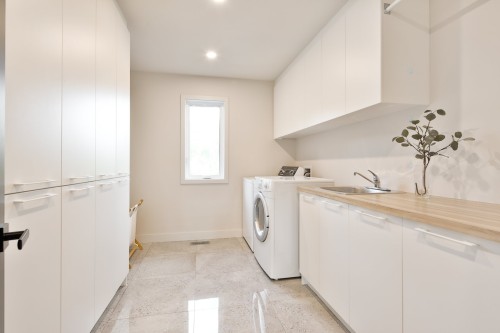 Salle de lavage - 973 Rue St-Jean, Chambly, QC - Indoor Photo Showing Laundry Room