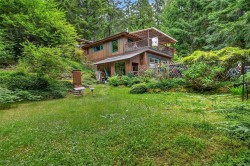 1311 Harrison Way Gabriola Island, BC V0R 1X2