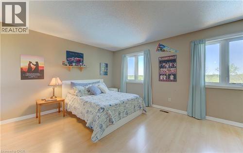 97 Manitoulin Crescent, Kitchener, ON - Indoor Photo Showing Bedroom