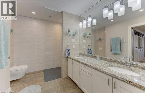 97 Manitoulin Crescent, Kitchener, ON - Indoor Photo Showing Bathroom