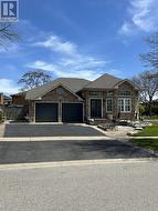 99 GOODMAN DRIVE Oshawa, ON L1J 8H3