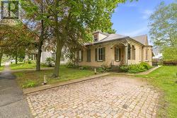 218 ALBERT STREET Ingersoll (Ingersoll - South), ON N5C 2Y6