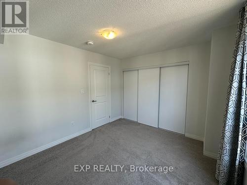 1663 Pleasure Valley Path, Oshawa, ON - Indoor Photo Showing Other Room