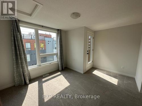 1663 Pleasure Valley Path, Oshawa, ON - Indoor Photo Showing Other Room