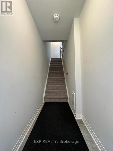 1663 Pleasure Valley Path, Oshawa, ON - Indoor Photo Showing Other Room