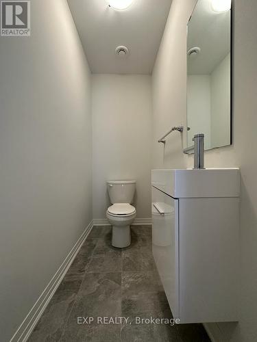 1663 Pleasure Valley Path, Oshawa, ON - Indoor Photo Showing Bathroom