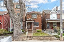 514 CONCORD AVENUE Toronto, ON M6H 2P8