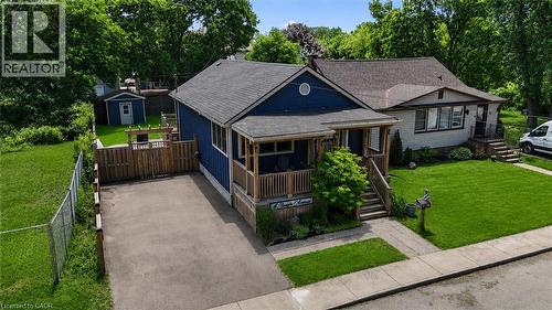 4 Rembe Avenue, Hamilton, ON - Outdoor