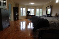 Primary Bedroom - 