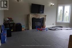 Family Room - 