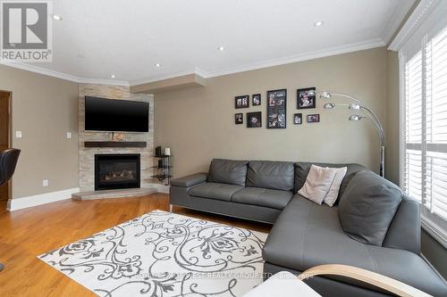 859 Mays Crescent, Mississauga, ON - Indoor Photo Showing Living Room With Fireplace