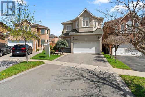 859 Mays Crescent, Mississauga, ON - Outdoor With Facade
