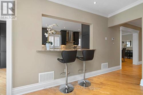 859 Mays Crescent, Mississauga, ON - Indoor