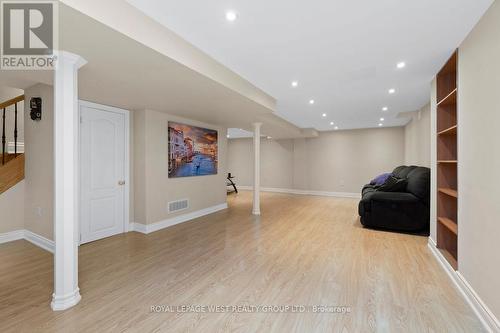 859 Mays Crescent, Mississauga, ON - Indoor Photo Showing Other Room