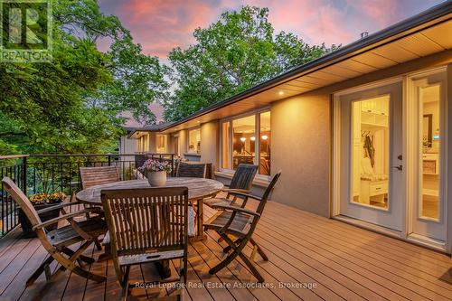 1561 Pinetree Crescent, Mississauga, ON 